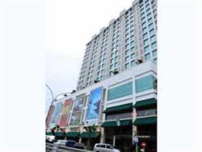 The Square Surabaya Hotel Экстерьер фото