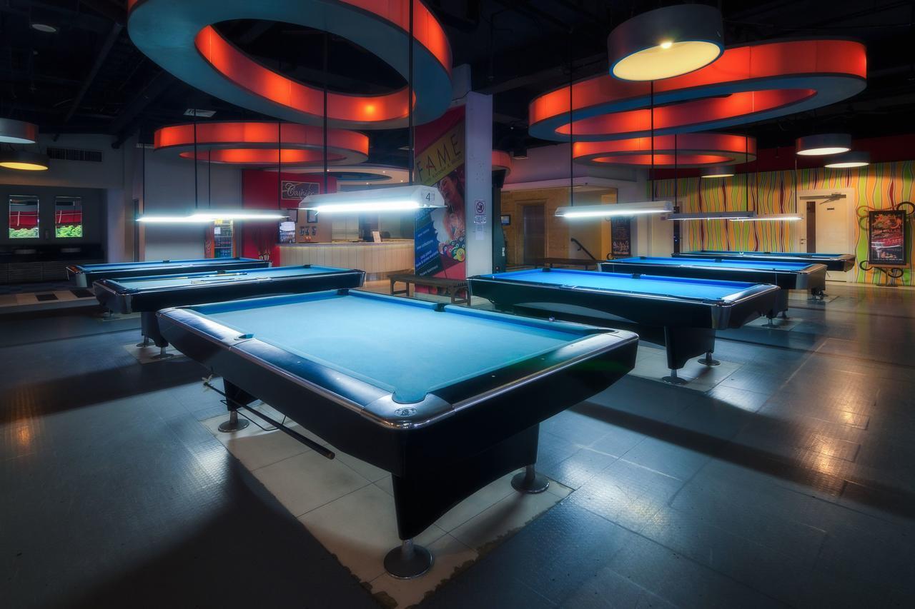 The Square Surabaya Hotel Экстерьер фото
