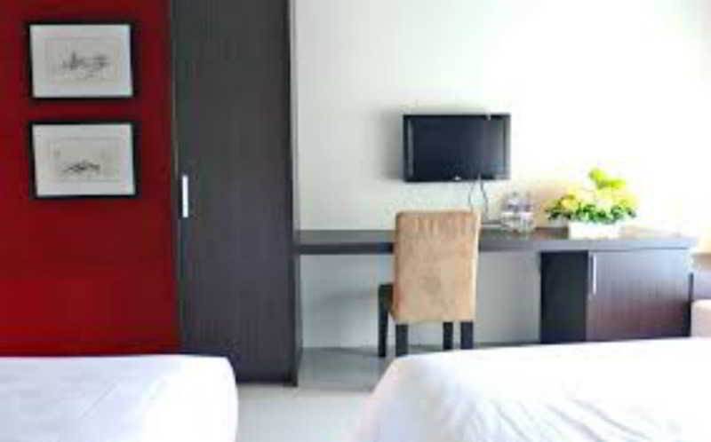 The Square Surabaya Hotel Экстерьер фото
